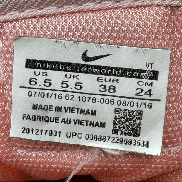 Nike Air Jordan 1 Mid SE P(HER)SPECTIVE (W) is a Special Edition SZ 6.5 Women’s - Picture 11 of 11